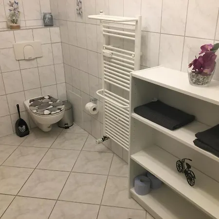 Am Goethe Park Fuer 2 Bis 3 Personen Appartamento Jena