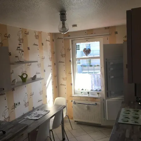 Am Goethe Park Fuer 2 Bis 3 Personen *