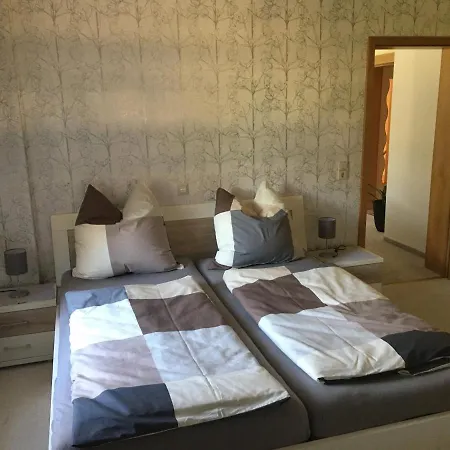 Apartman Am Goethe Park Fuer 2 Bis 3 Personen