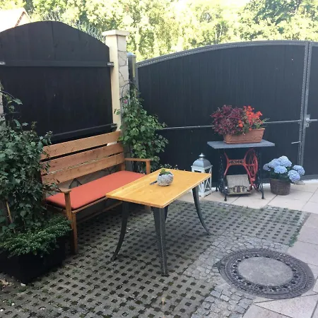 Am Goethe Park Fuer 2 Bis 3 Personen דירה *