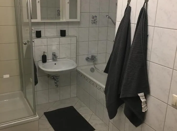 Appartement Am Goethe Park Fuer 2 Bis 3 Personen